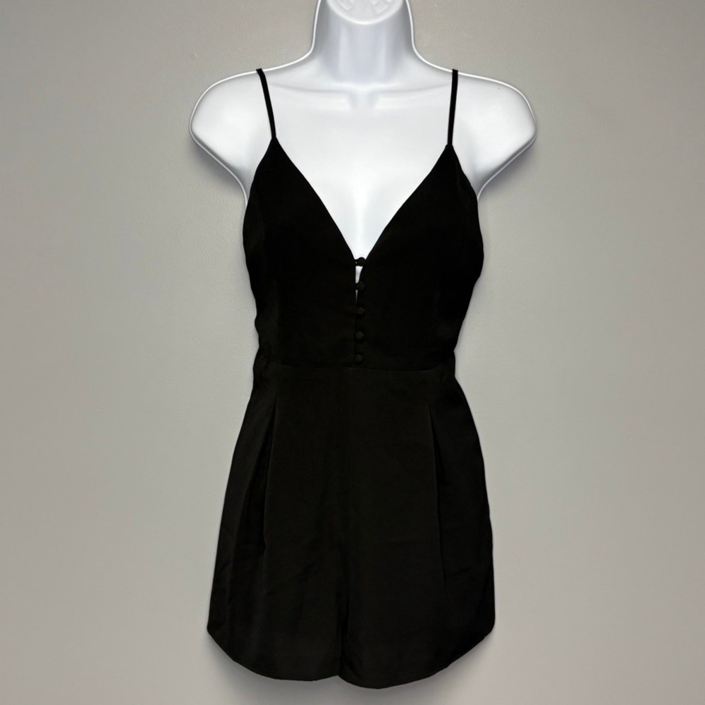 NWT Blue Blush Black Going Out Bachelorette Resortwear Lightweight Romper‎ Sz M